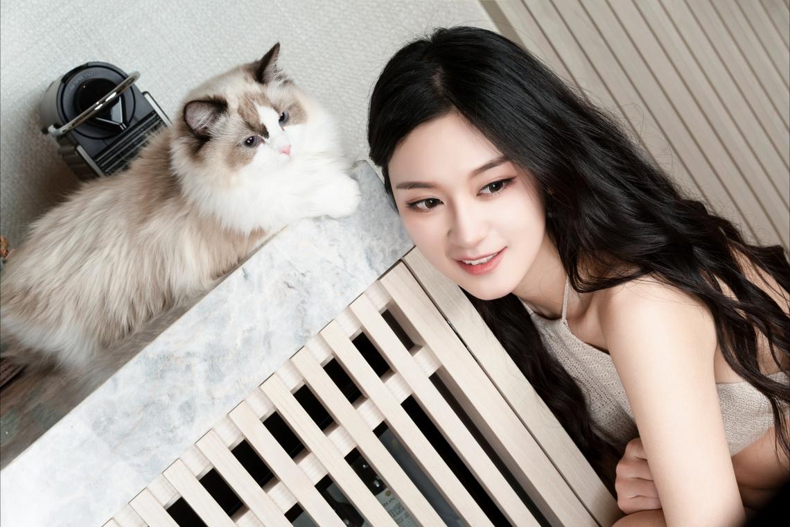 湖南警方通报记者采访被摔毁设备事件：涉事者已被刑拘